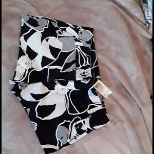 Arden B floral print shorts